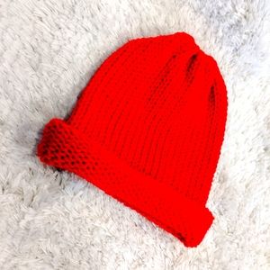 Winter knitted hat/ Gorro tejido para invierno